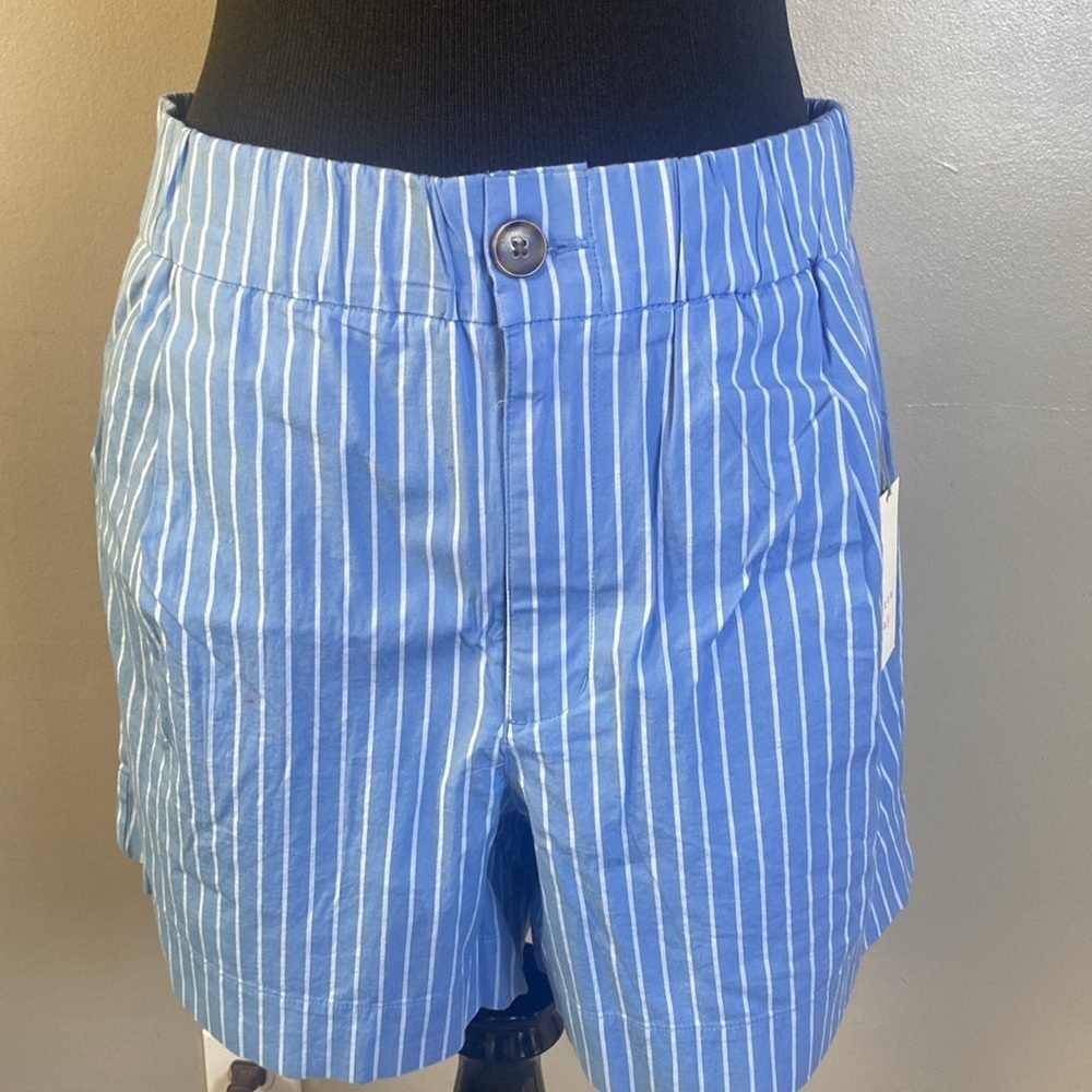 a new day Women’s 2 Pc Blue Striped Shirt & Shorts 98% Cotton 2% Spandex L NWT - Picture 7 of 10